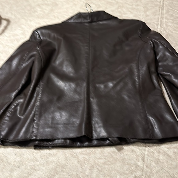 EUC ANN TAYLOR LEATHER LOOK BIKER JACKET. VERY DARK BROWN SIZE SMALL BUTTERYSOFT - Picture 7 of 10